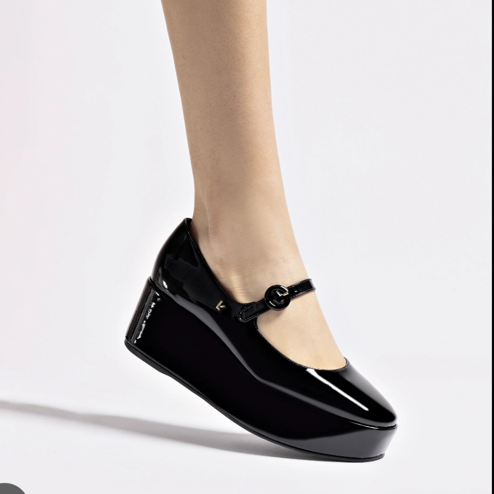 Blair Flatform Mary Jane's By Larroudé